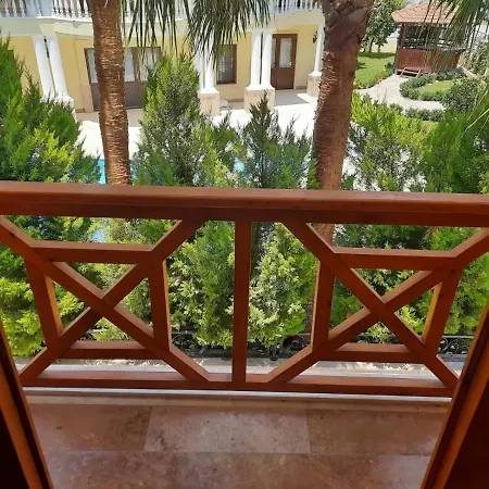Stunning 10 Bedroom In 4*